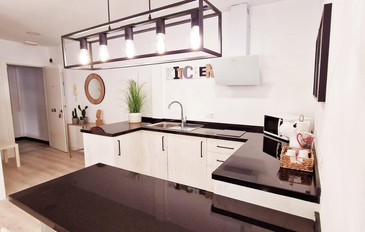 Precioso Apartamento En El Centro De 토레몰리노스 외부 사진